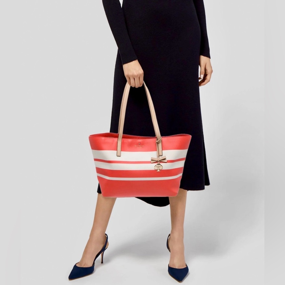 Pre-Loved Kate Spade Orange and White Striped Tote